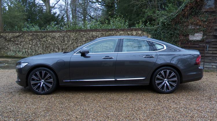 S90 Saloon