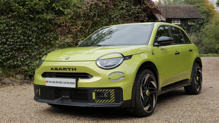 600e_electric_hatchback_114028.jpg - 175kW 54kWh 5dr Auto