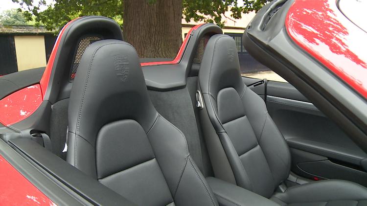 718_boxster_roadster_78970.jpg - 2.0 2dr PDK