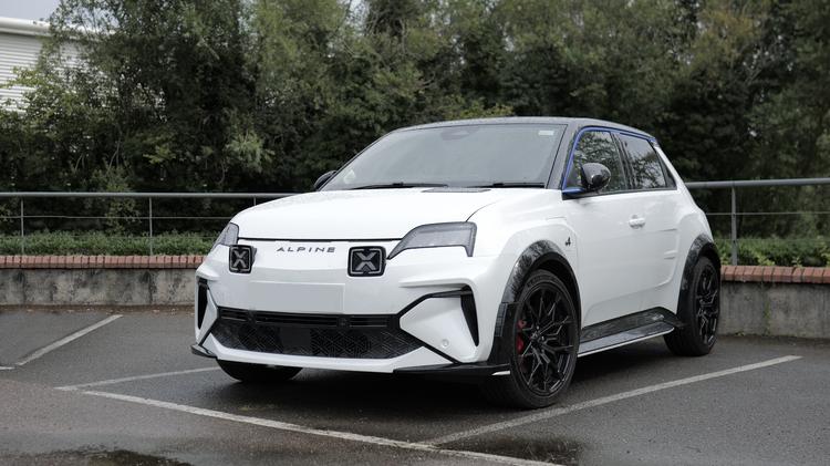 a290_hatchback_special_edition_114229.jpg - 160kW Premiere Edition 52kWh 5dr Auto