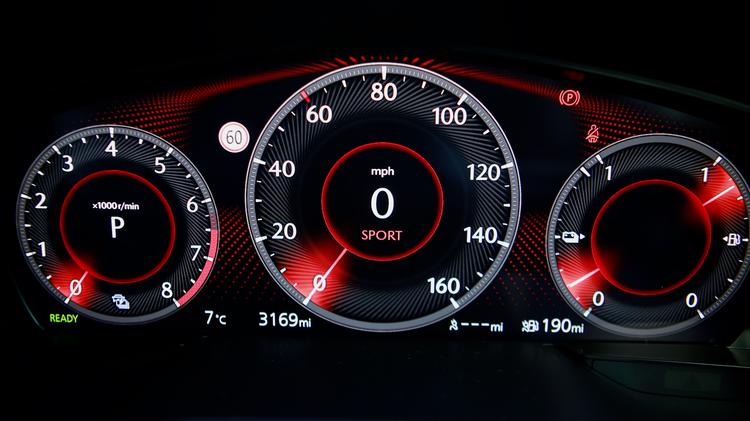 cx_60_estate_diesel_108355.jpg - 3.3d 200 Exclusive-Line 5dr Auto [Comfort Pack]