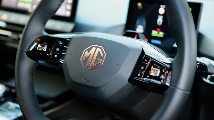 mg4_hatchback_107834.jpg - 125kW SE [Nav] EV 49kWh 5dr Auto