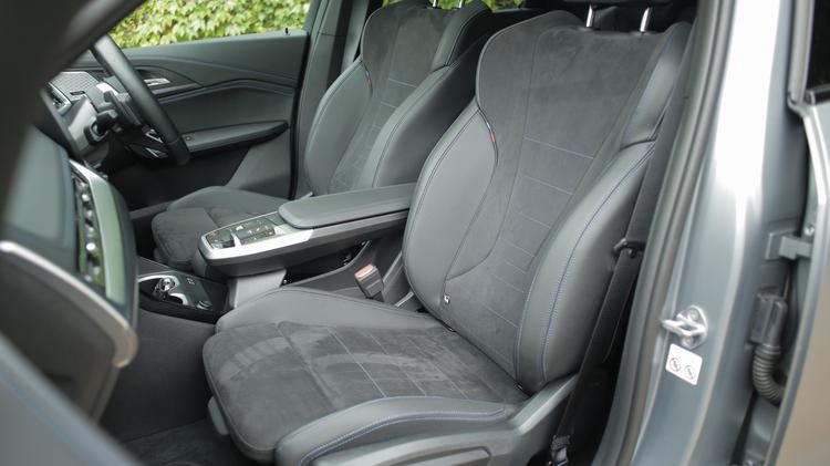 x2_hatchback_111248.jpg - sDrive 20i M Sport 5dr [Tech Plus] Step Auto