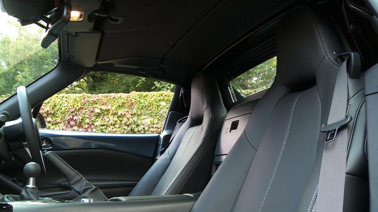 mx_5_rf_convertible_82687.jpg - 2.0 [184] Exclusive-Line 2dr