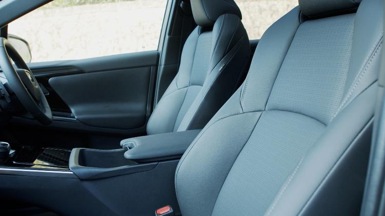 solterra_hatchback_107211.jpg - 150kW Limited 71.4kWh 5dr Auto AWD