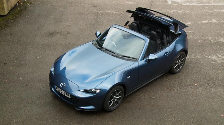 mx_5_rf_convertible_82687.jpg - 2.0 [184] Exclusive-Line 2dr
