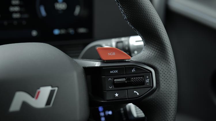 ioniq_5_n_electric_hatchback_111060.jpg - 478kW 84 kWh 5dr Auto [Vision Roof]