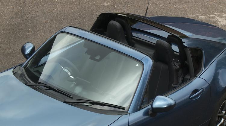 mx_5_rf_convertible_82687.jpg - 2.0 [184] Exclusive-Line 2dr