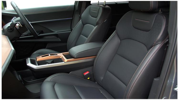 torres_estate_111565.jpg - 1.5 K40 5dr Auto AWD
