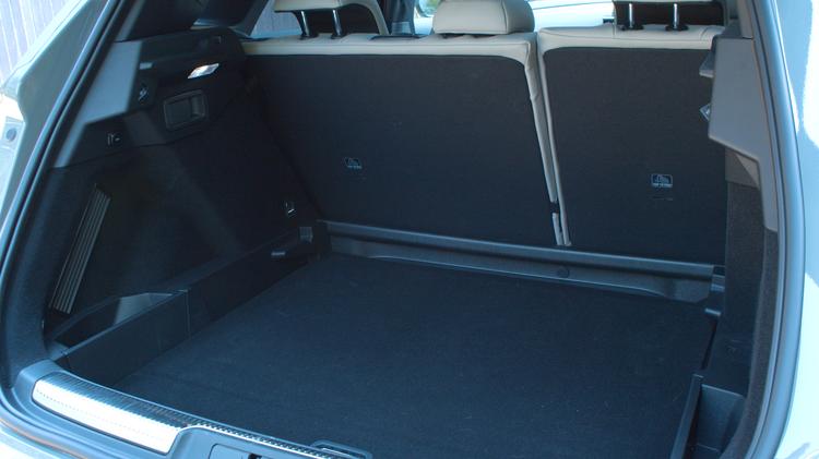 ds_7_hatchback_107796.jpg - 1.6 E-TENSE 4X4 Rivoli 5dr EAT8 [Pan Roof]