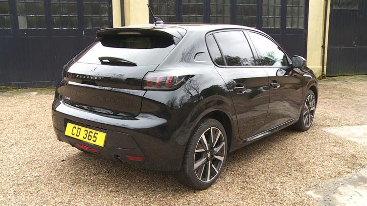 208_hatchback_110644.jpg - 1.2 PureTech 100 GT 5dr