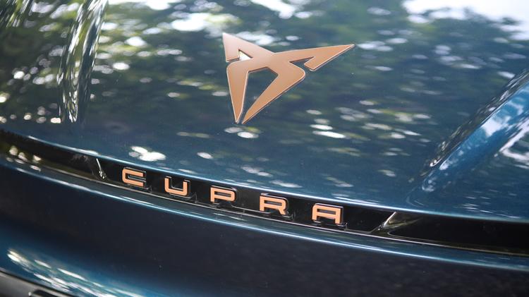 born_electric_hatchback_special_edition_111321.jpg - 169kW e-Boost V2 Edition 58kWh 5dr Auto