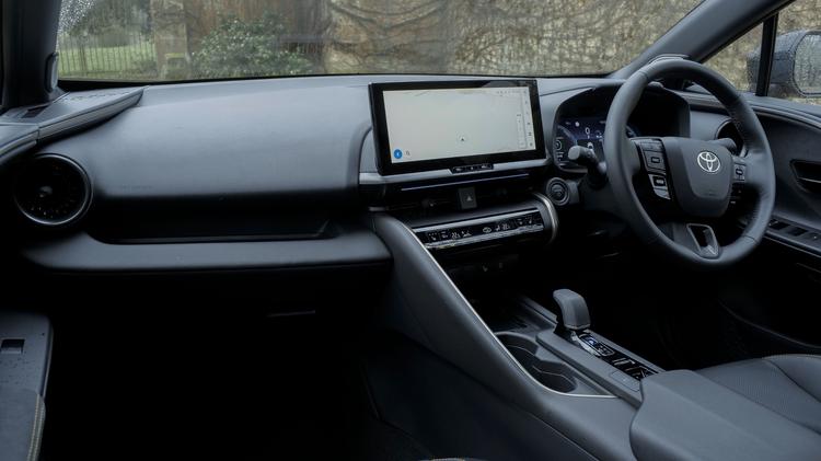 c_hr_hatchback_110621.jpg - 1.8 Hybrid Excel 5dr CVT