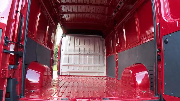 e_relay_40_l4_59902.jpg - 200kW 110kWh H3 Van Enterprise Auto [22kW]