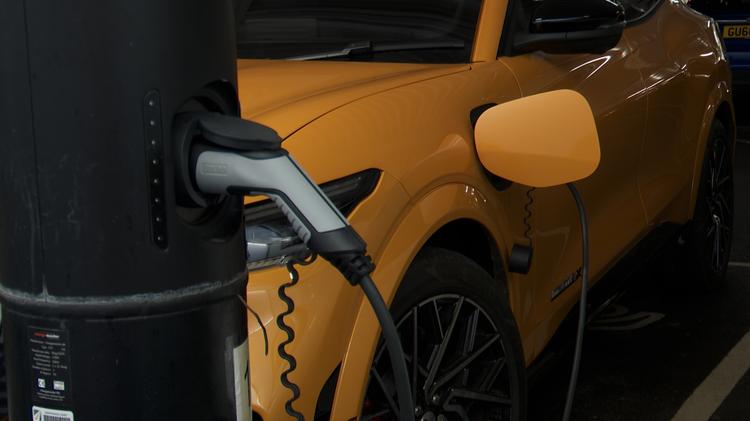 mustang_mach_e_estate_99214.jpg - 197kW Select 72kWh RWD 5dr Auto