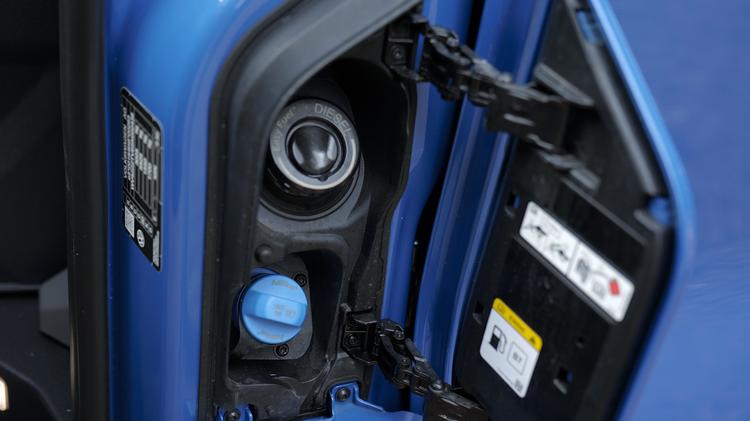 transporter_t32_swb_electric_63557.jpg - 100kW 65kWh Commerce Pro Kombi Van Auto