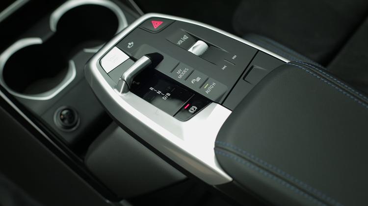 x2_hatchback_111248.jpg - sDrive 20i M Sport 5dr [Tech Plus] Step Auto