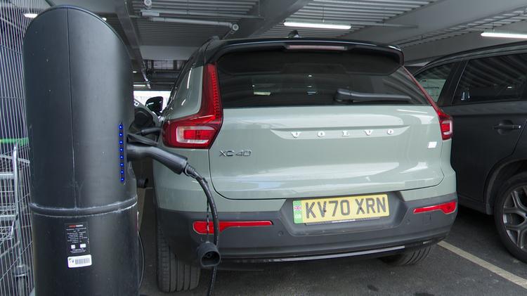 xc40_electric_estate_98833.jpg - 300kW Recharge Twin Plus 82kWh 5dr AWD Auto