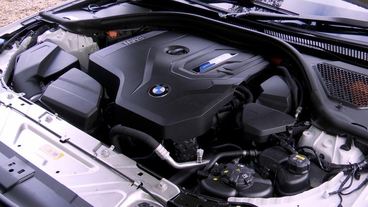 3_series_touring_107506.jpg - 330e 22.3 kWh M Sport 5dr Step Auto [Tech Pack]