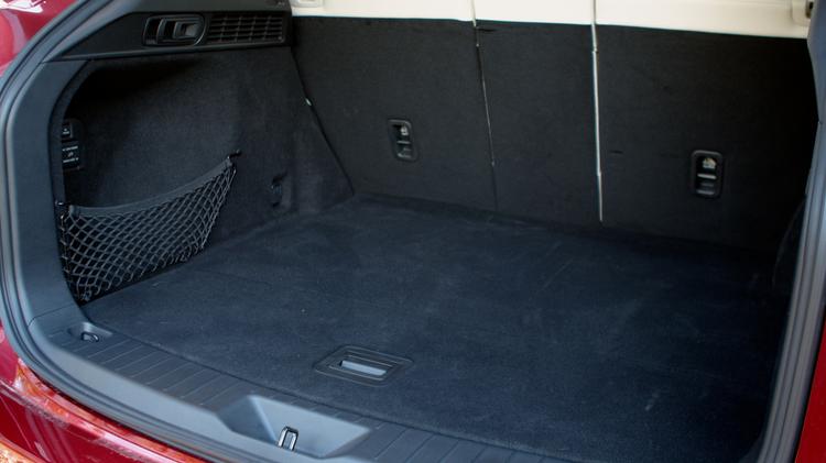 cx_60_estate_diesel_108355.jpg - 3.3d 200 Exclusive-Line 5dr Auto [Comfort Pack]
