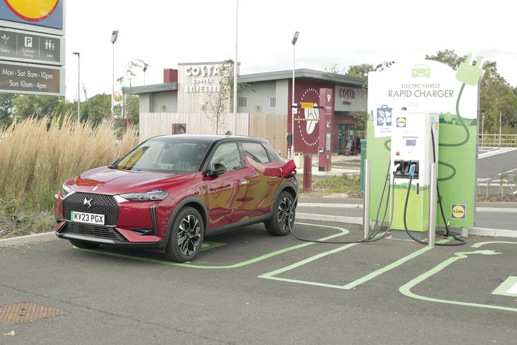 ds_3_electric_hatchback_108050.jpg - 115kW E-TENSE Pallas 54kWh 5dr Auto
