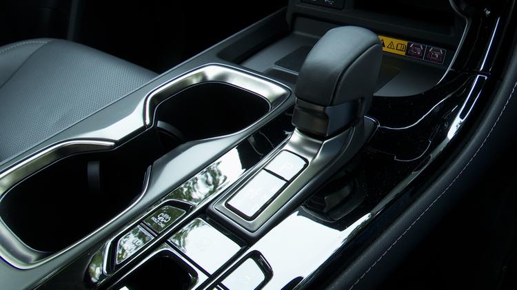 nx_estate_105339.jpg - 450h+ 2.5 5dr E-CVT [Premium Pack]