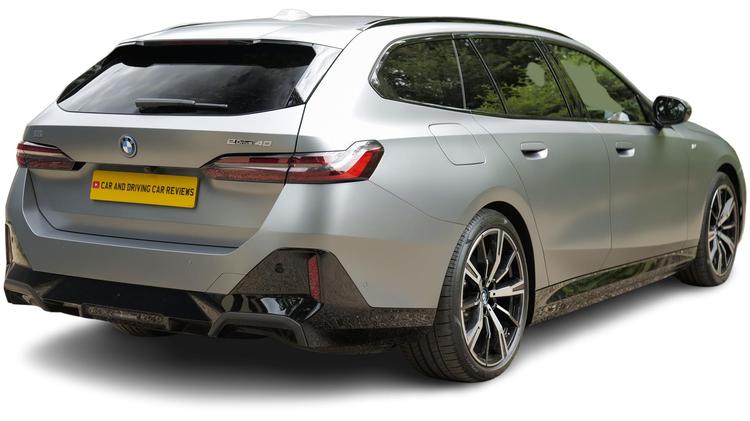 5_series_touring_113072.jpg - 550e xDrive M Sport Pro 5dr Auto