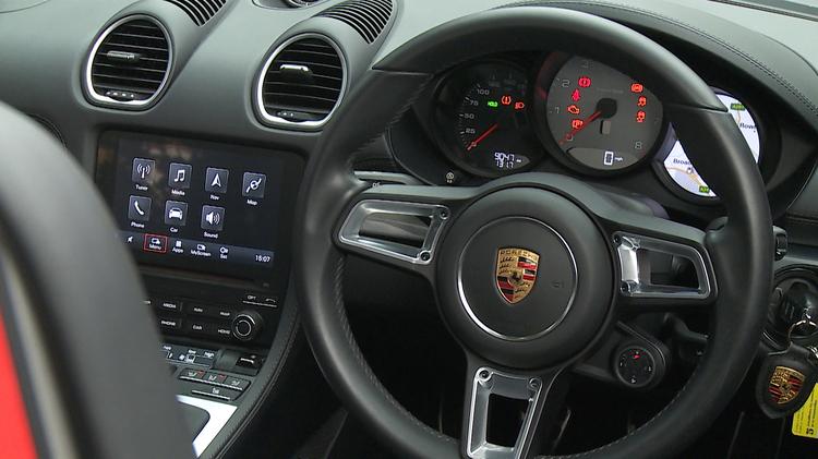 718_boxster_roadster_78970.jpg - 2.0 2dr PDK