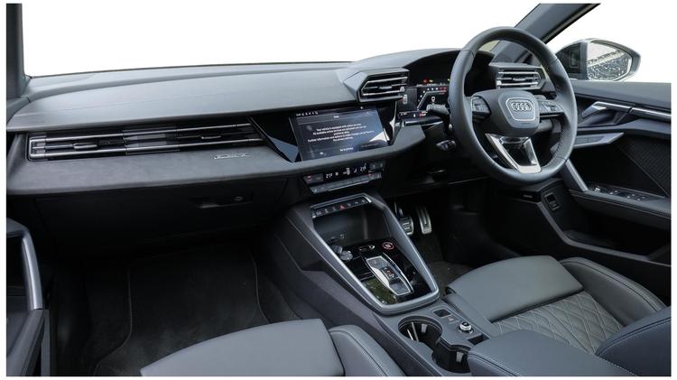 a3_saloon_112410.jpg - 1.5 TFSI 150 S Line 4dr [Tech Pack Pro]