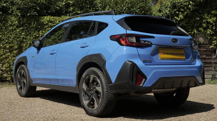 crosstrek_hatchback_111010.jpg - 2.0i e-Boxer Touring 5dr Lineartronic