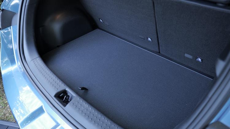 dolphin_hatchback_110671.jpg - 150kW Design 60.4kWh 5dr Auto