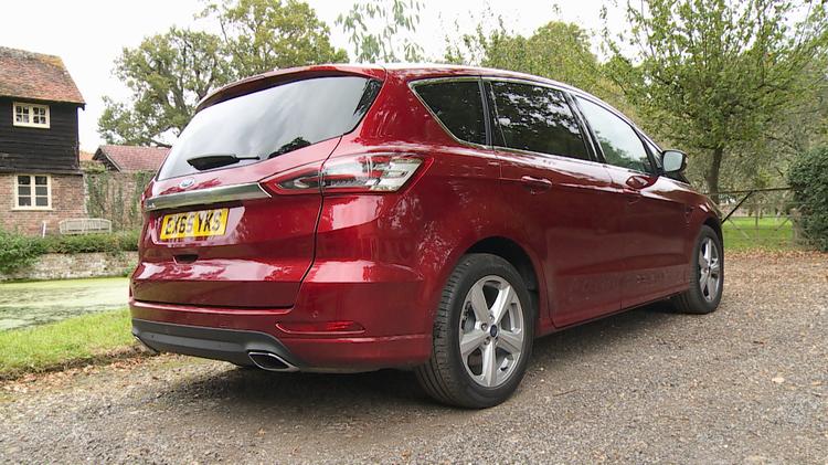 s_max_estate_103344.jpg - 2.5 FHEV 190 ST-Line 5dr CVT