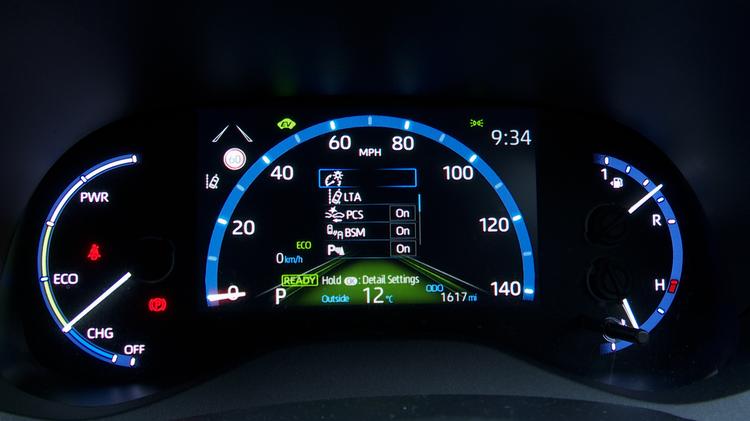 yaris_cross_estate_104137.jpg - 1.5 Hybrid 130 Premiere Edition AWD 5dr CVT
