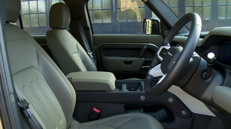 defender_estate_diesel_96764.jpg - 3.0 D350 X-Dynamic SE 110 5dr Auto [7 Seat]