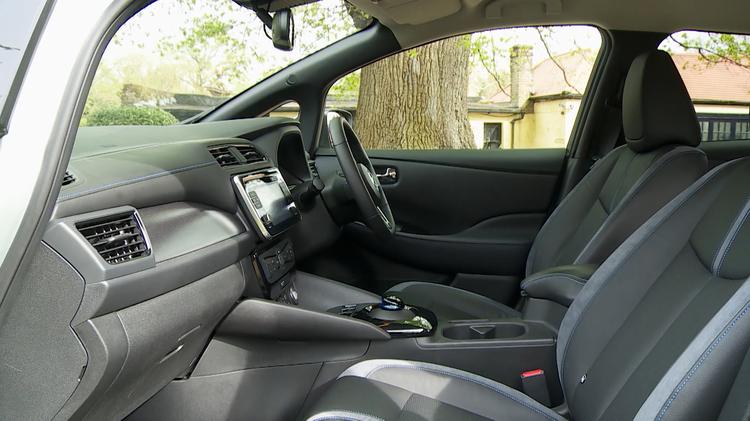 leaf_hatchback_106713.jpg - 110kW Acenta 39kWh 5dr Auto