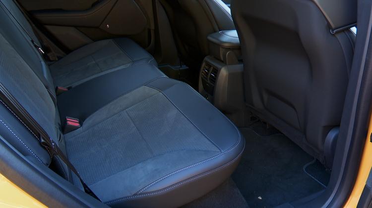 mustang_mach_e_estate_99214.jpg - 197kW Select 72kWh RWD 5dr Auto