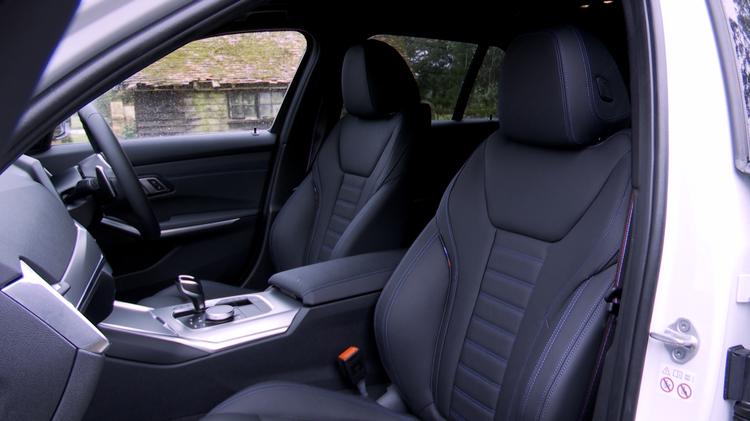 3_series_touring_107506.jpg - 330e 22.3 kWh M Sport 5dr Step Auto [Tech Pack]