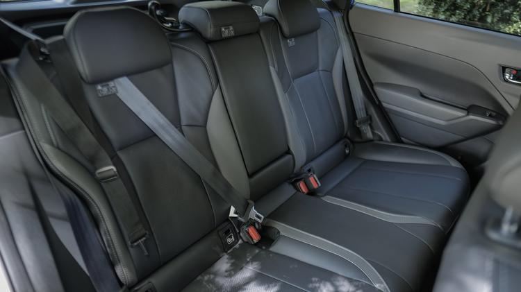 crosstrek_hatchback_111010.jpg - 2.0i e-Boxer Touring 5dr Lineartronic