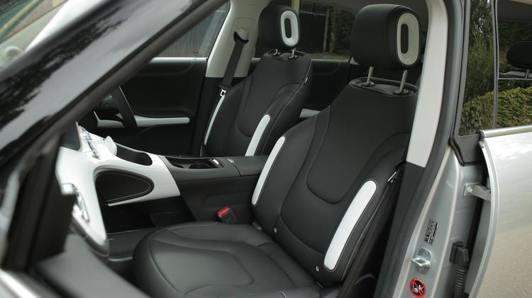 hashtag_1_hatchback_109866.jpg - 200kW Pro 49kWh 5dr Auto
