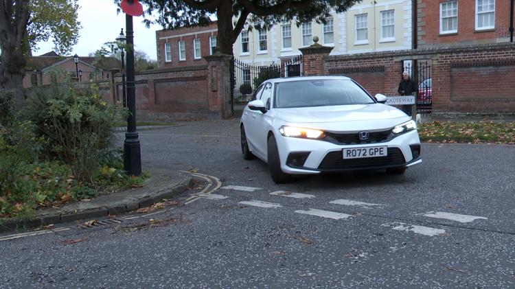 civic_hatchback_115984.jpg - 2.0 eHEV Elegance 5dr CVT