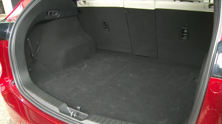 cx_5_estate_diesel_105690.jpg - 2.2d [184] Takumi 5dr AWD