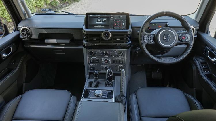 grenadier_station_wagon_107323.jpg - 3.0 T Black Edition 6dr Auto