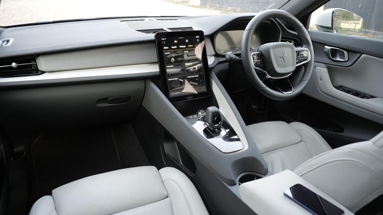 2_fastback_108721.jpg - 350kW 82kWh LR DM [Pilot/Plus/Perf] 5dr 4WD Auto