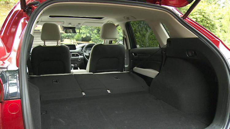cx_5_estate_diesel_105690.jpg - 2.2d [184] Takumi 5dr AWD
