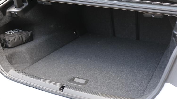 i5_saloon_110195.jpg - 250kW eDr40 M Sport Pro 84kWh 4dr Auto Tech+/22kW