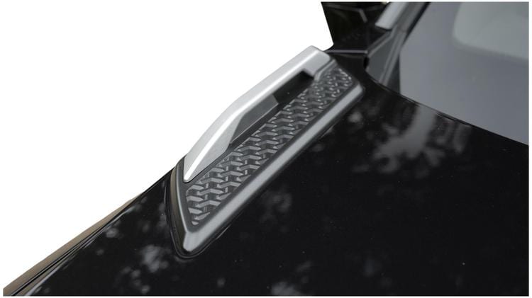 torres_estate_111565.jpg - 1.5 K40 5dr Auto AWD