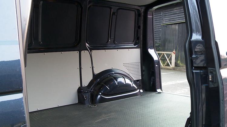 transporter_t28_lwb_diesel_47191.jpg - 2.0 TDI 110 Startline Van