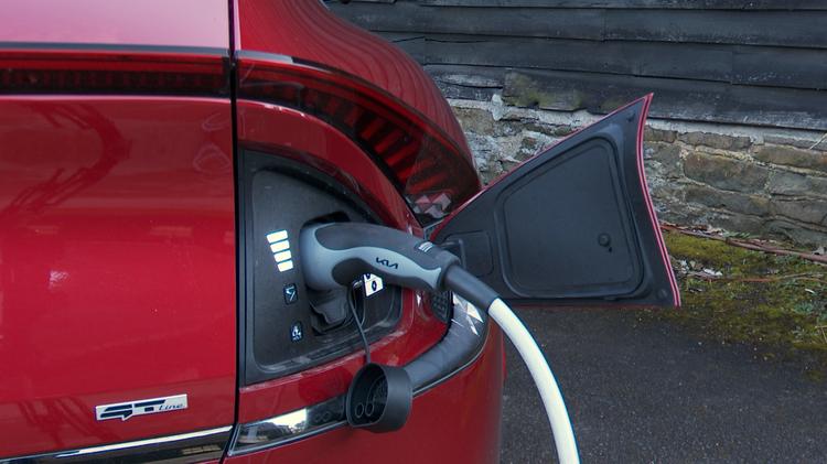 ev6_electric_estate_104419.jpg - 166kW GT Line 77.4kWh 5dr Auto