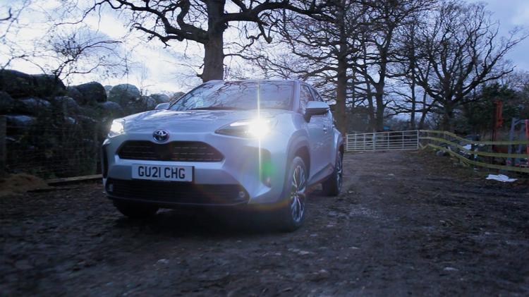 yaris_cross_estate_104137.jpg - 1.5 Hybrid 130 Premiere Edition AWD 5dr CVT